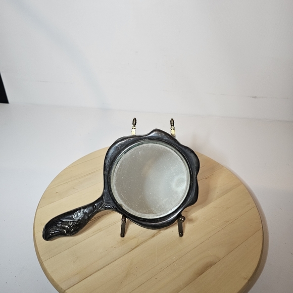 Vintage Art Nouveau silver-plated hand mirror Ornate Motif Floral Design - Picture 2 of 13